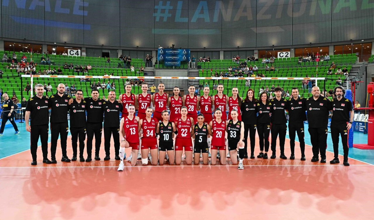 A Milli Kadın Voleybol Takımı’nın 16 kişilik kadrosu açıklandı