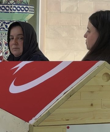 Kelkit Çayı’nda hayatını kaybeden genç son yolculuğuna uğurlandı