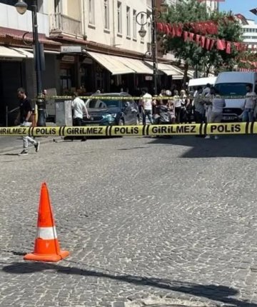Bankaya silahlı saldırı! Şube çalışmasına ara verdi