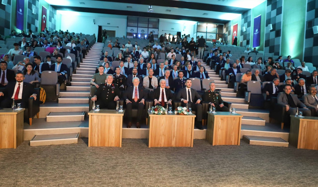 NEÜ’de yıldızlar geçidi!