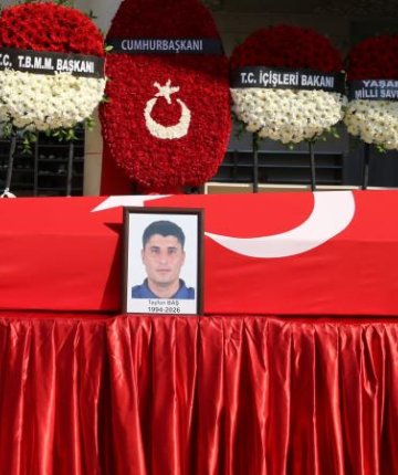 Şehit polisimiz Denizli’de son yolculuğuna uğurlandı