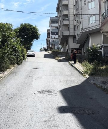 7 Yaşındaki çocuk aracın altında kaldı! Ayağa kalkıp koşarak evine gitti