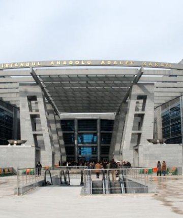 Adalar Belediyesi’ne “rüşvet ve yolsuzluk’’ operasyonu