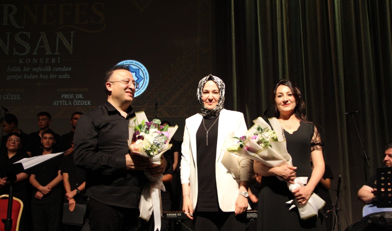 Bir nefes insan, bin nefes emek: Hekimoğlu gençlerinden ilham veren konser