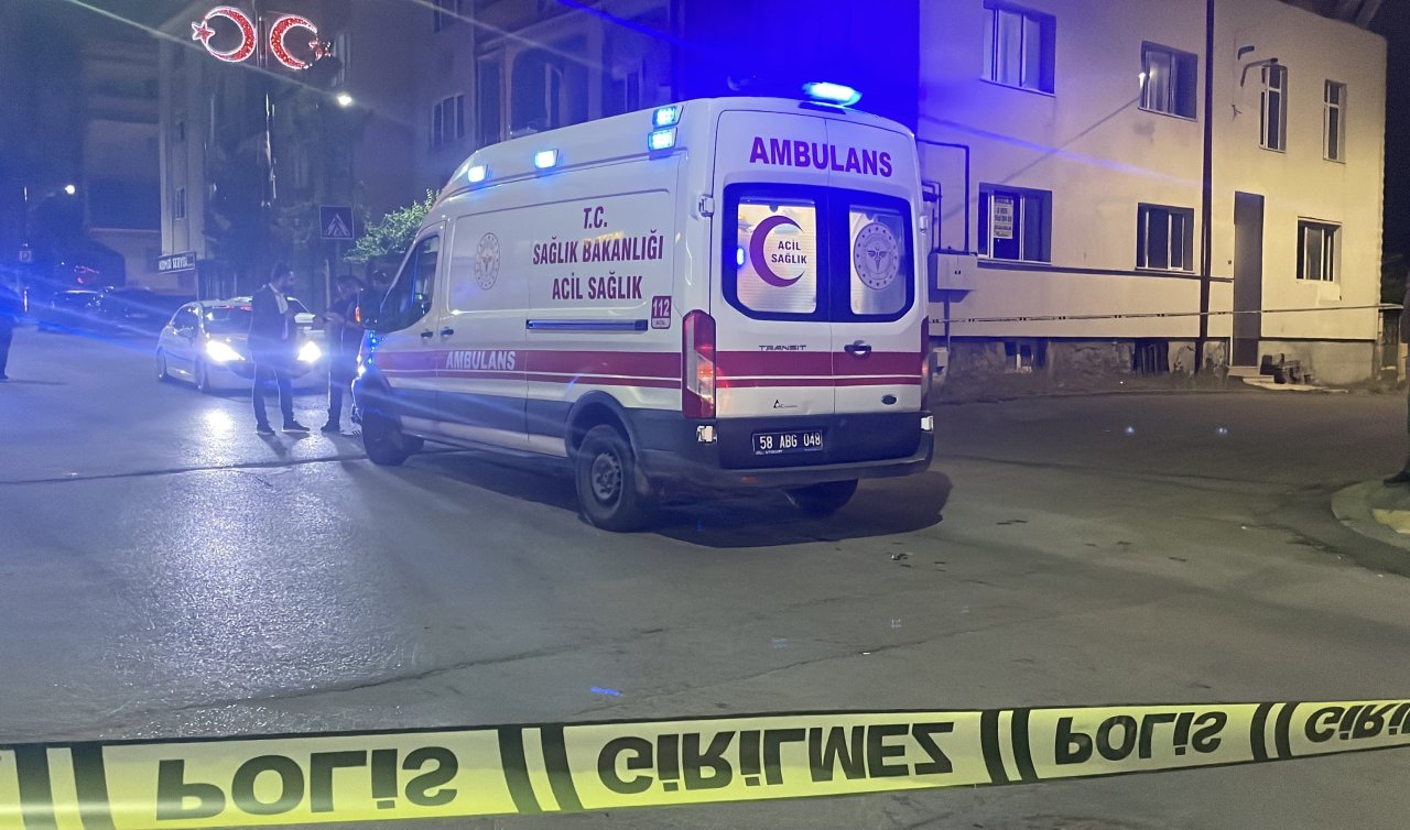 Tartışma bıçaklı kavgaya dönüştü: 1’i ağır 4 yaralı