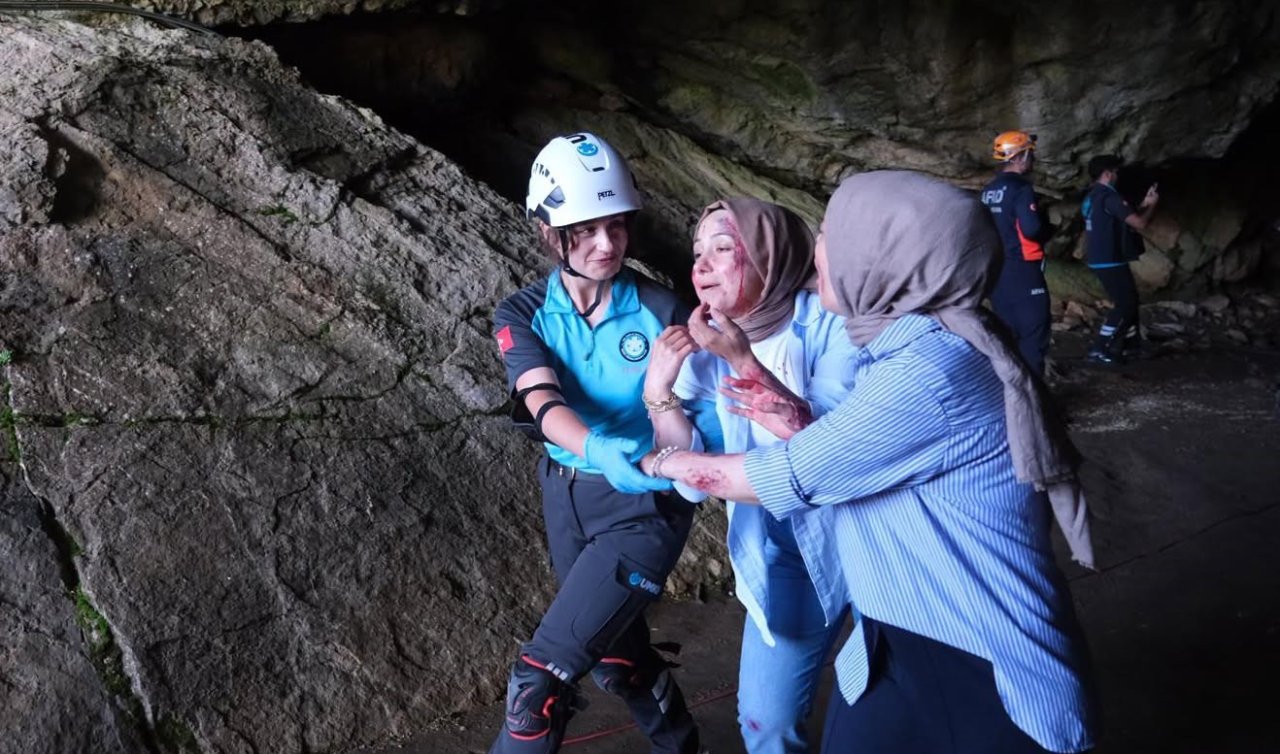 Derebucak’taki mağarada gerçeğini aratmayan tatbikat