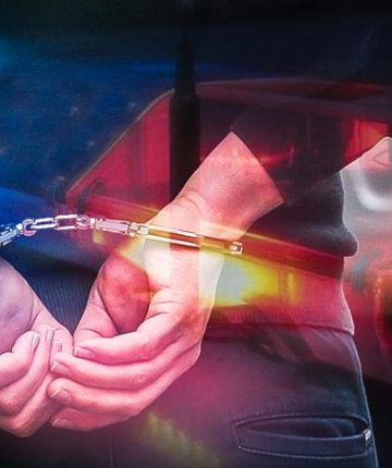 İzmir’de iki belediyeye soruşturma: 24 gözaltı