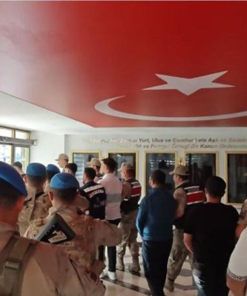 16 ilde organize suç örgütlerine yönelik operasyon: 228 gözaltı