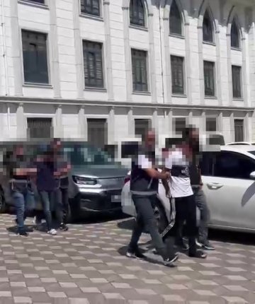 18 yaşındaki genç kız kahvaltı hazırlarken sırtından vuruldu 