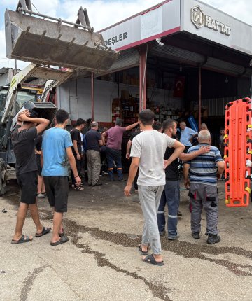 Sanayi sitesinde stajyer öğrenci iş kazasında hayatını kaybetti