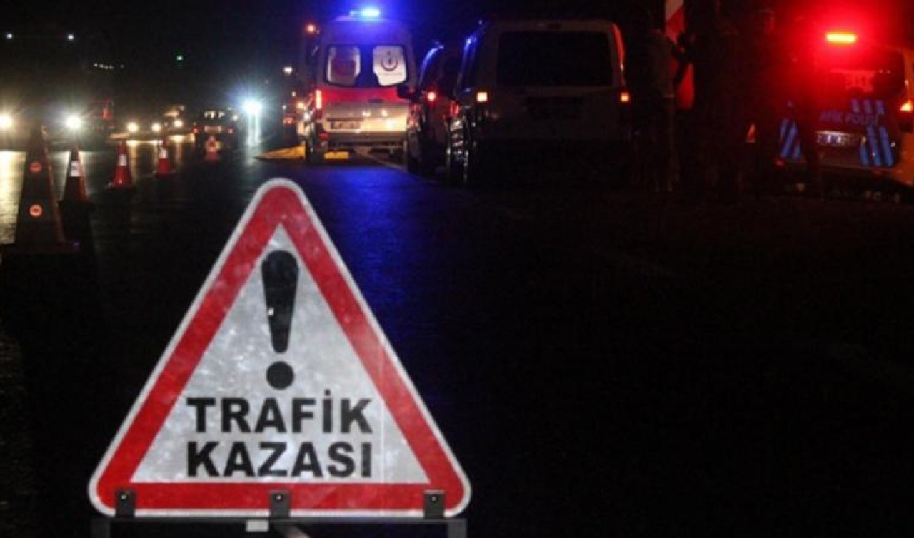 2 otomobilin çarpıştığı kazada 8 kişi yaralandı