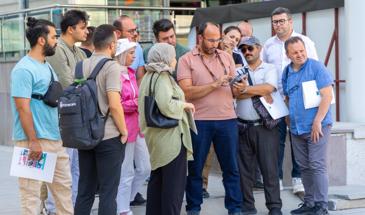 Konya’da Medya Çalışanlarına İHA-1 Pilotluk Eğitimi