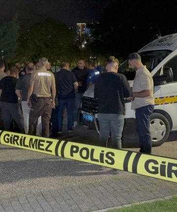 Emekli polis millet bahçesinde hayatına son verdi