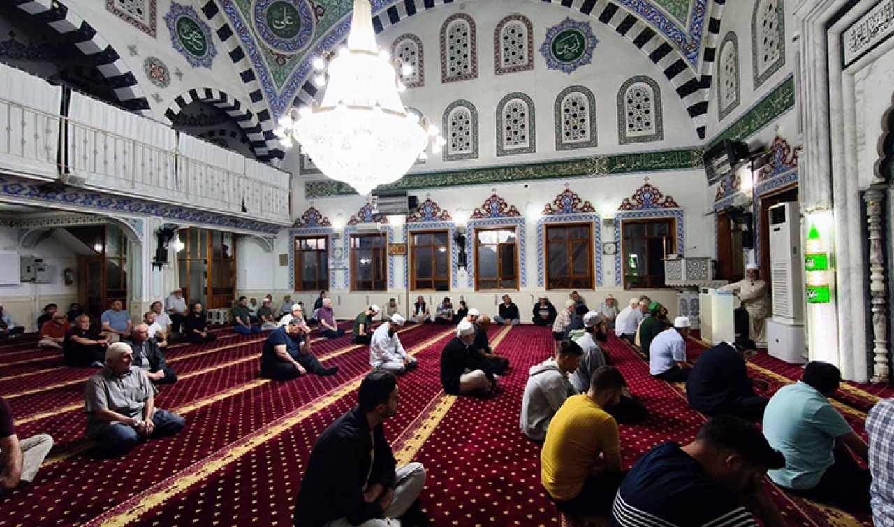 Karatay’da Sabah Namazında Gönüller Buluştu