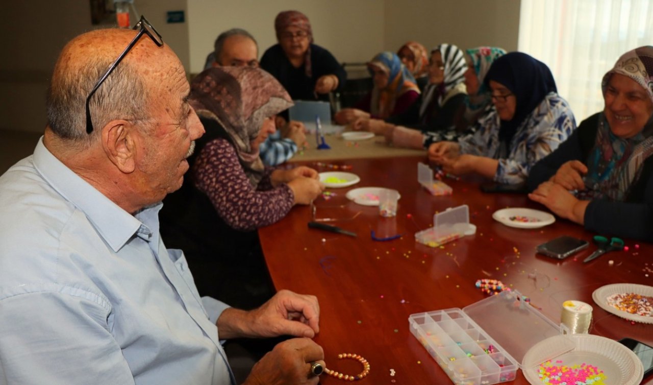 Beyşehir Devlet Hastanesi’nde çocuk hastalara anlamlı hediye